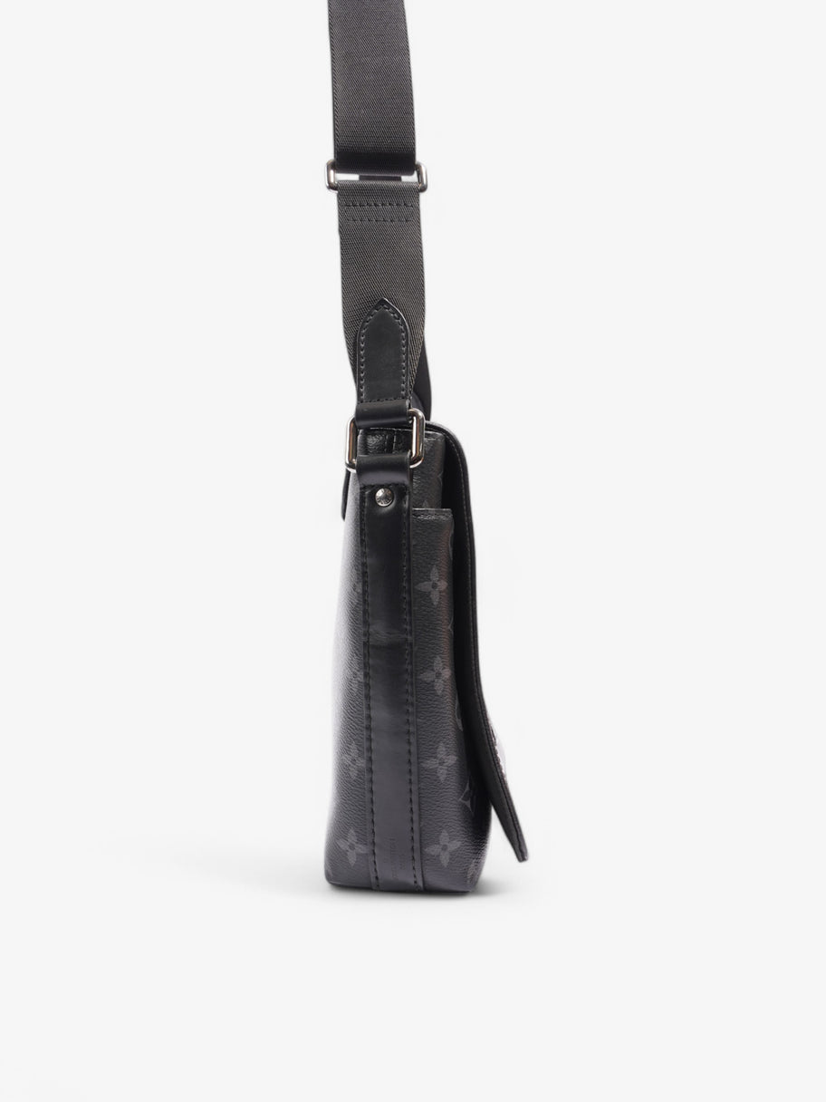 Louis Vuitton District Messegner Eclipse Coated Canvas Image 5