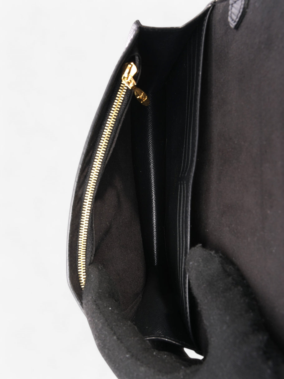 Louis Vuitton Twist Chain Bag Black Epi Leather PM Image 8