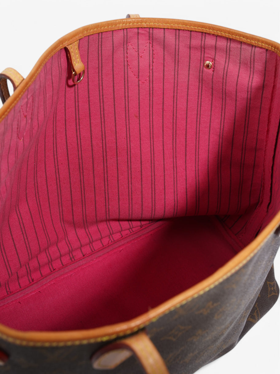 Louis Vuitton Neverfull Monogram Coated Canvas MM Image 11