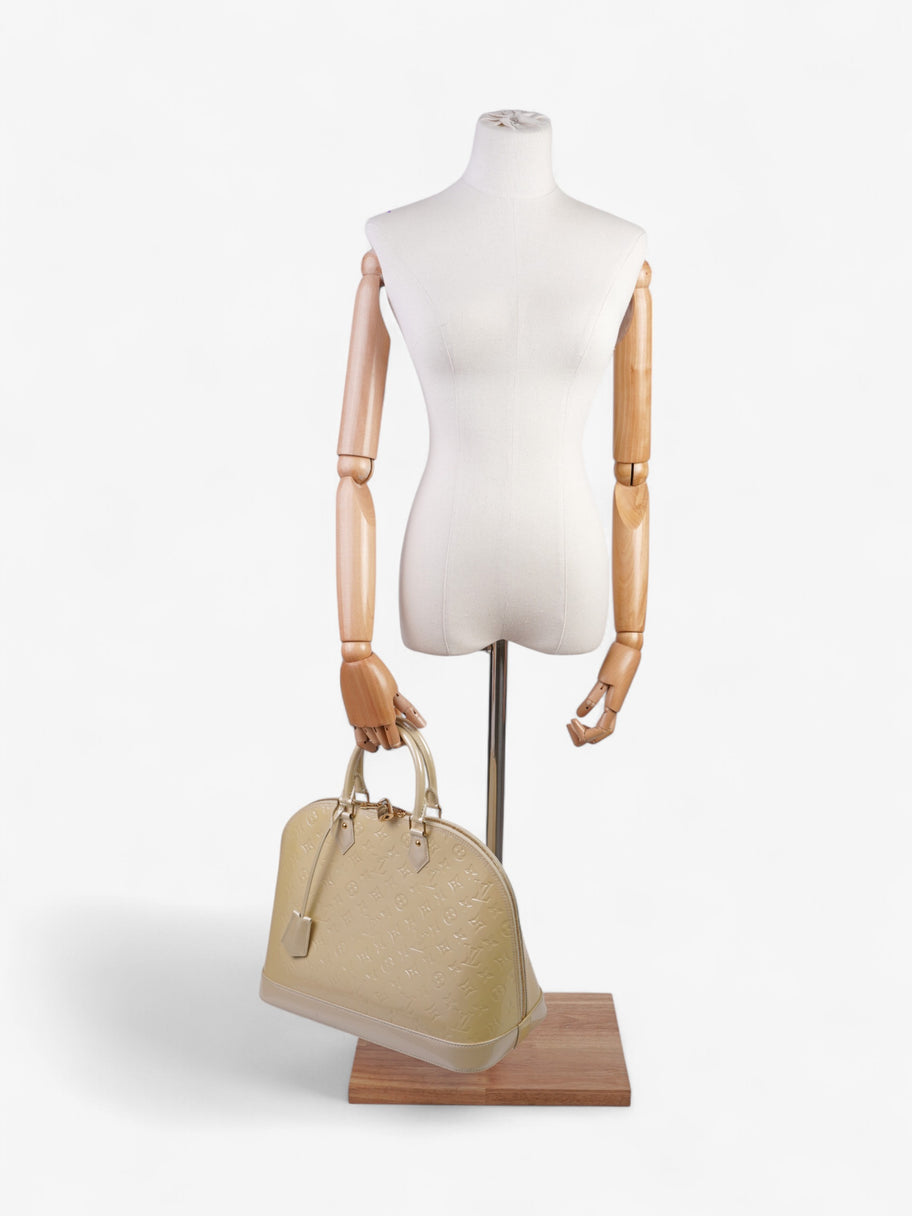 Louis Vuitton Alma Cream Embossed Leather MM Image 2