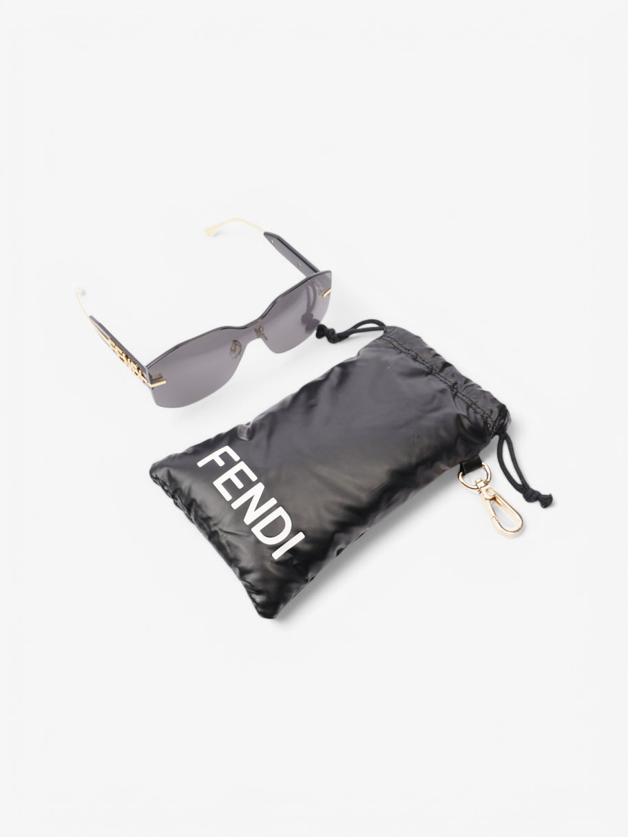 Fendi Fendi Logo Sunglasses Black / Gold Plastic Image 7