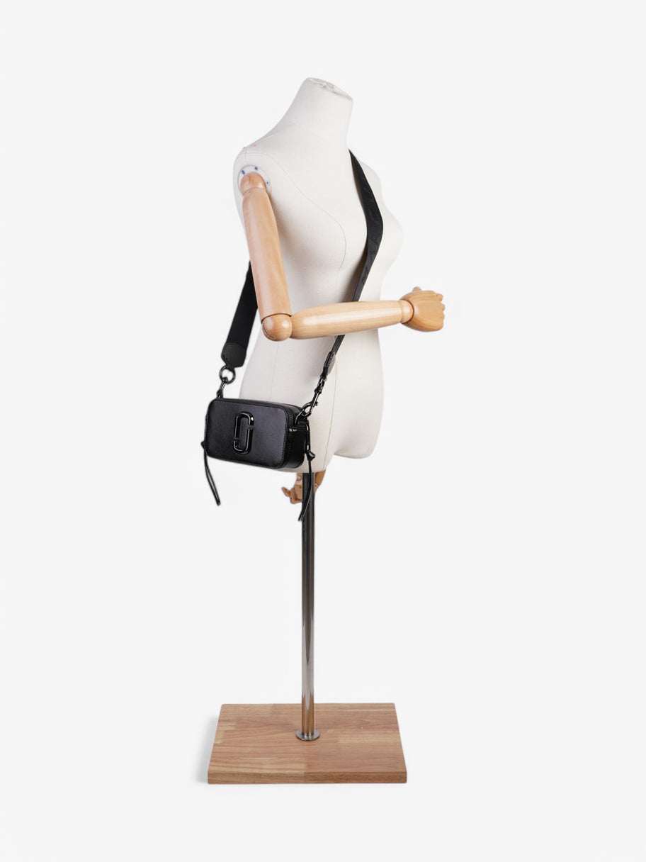 Marc Jacobs The Snapshot Black Leather Image 2