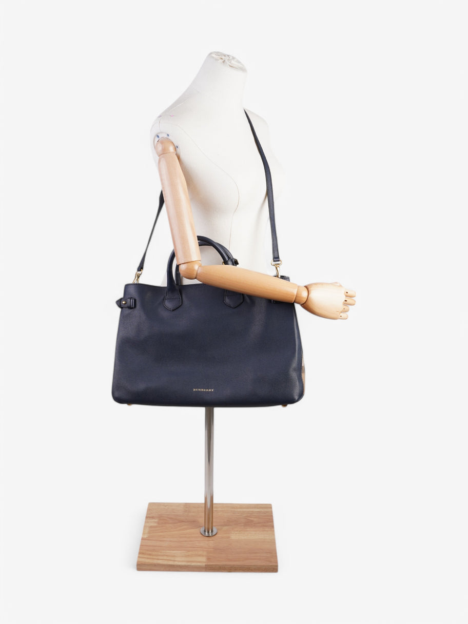 Burberry Banner Bag Navy / Beige Checkered Leather Large Image 2