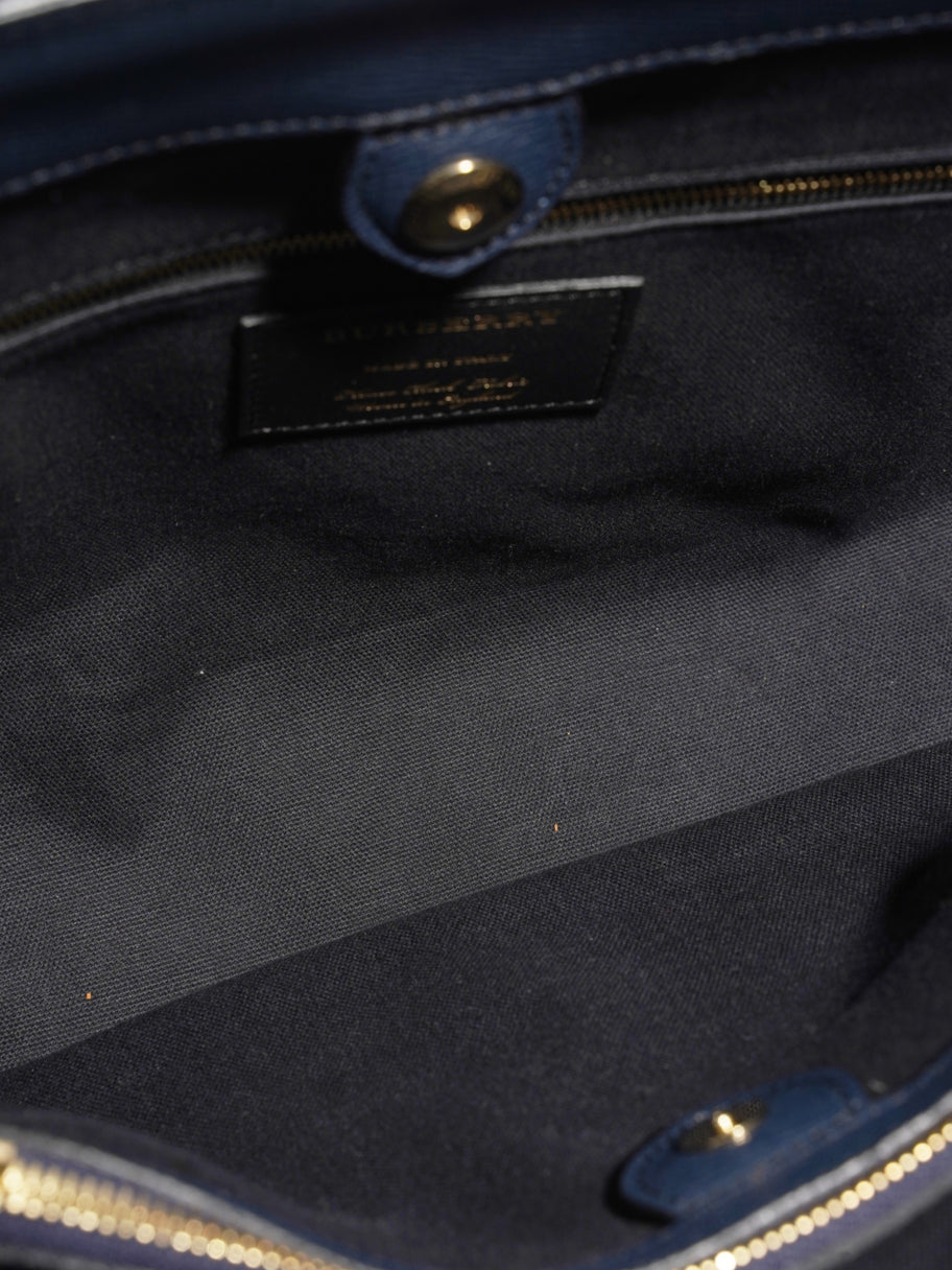 Burberry Banner Bag Navy / Beige Checkered Leather Large Image 8