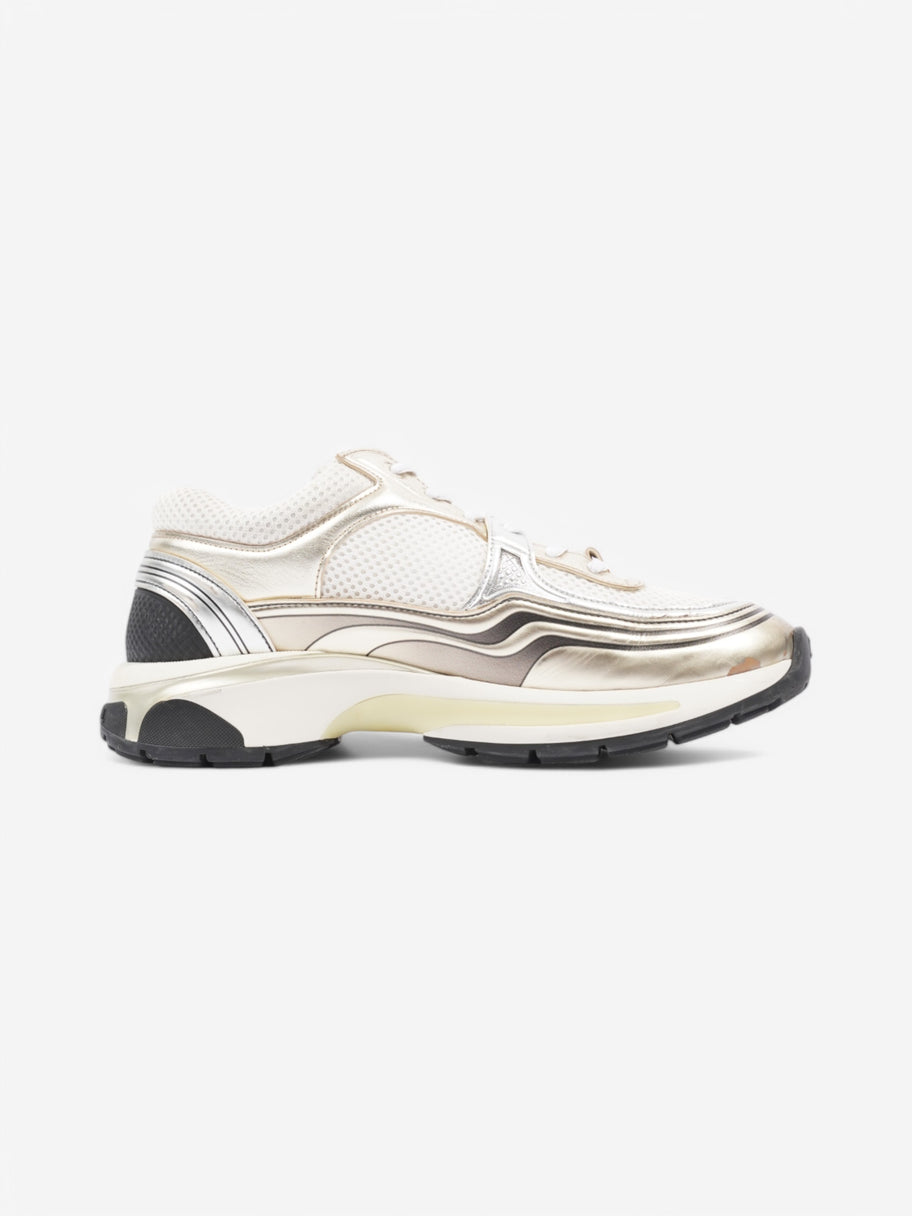 Chanel CC Logo Sneakers White  / Gold / Silver Mesh EU 39 UK 6 Image 4