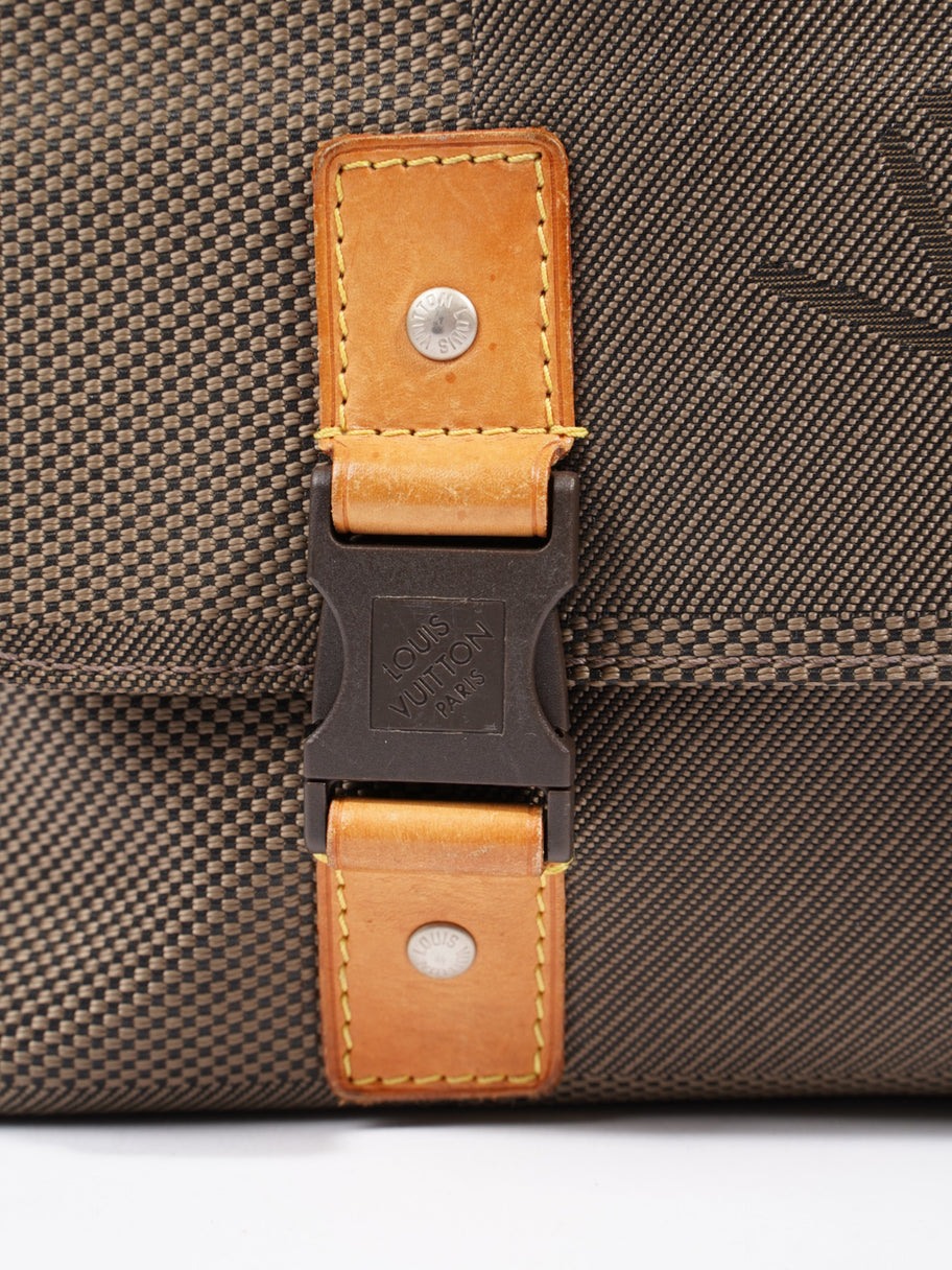 Louis Vuitton Loup Crossbody Damier Geant Canvas Image 11