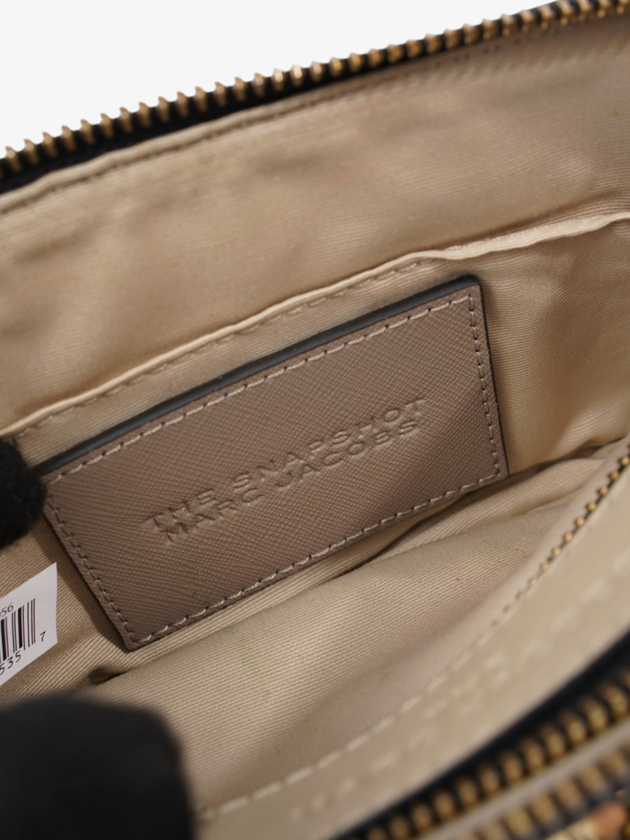 Marc Jacobs Snapshot Bag Greige / Brown Leather Image 8