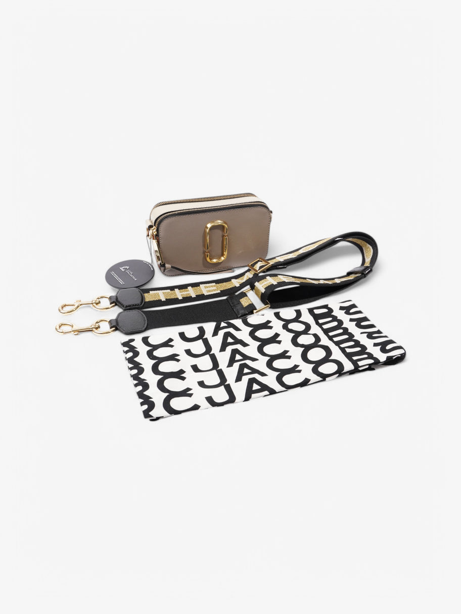 Marc Jacobs Snapshot Bag Greige / Brown Leather Image 9