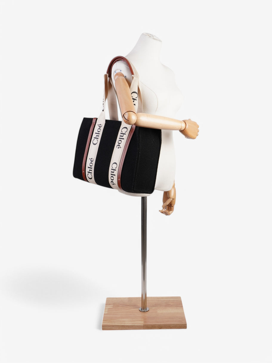 Chloe Woody Tote Black / Beige Wool Medium Image 2