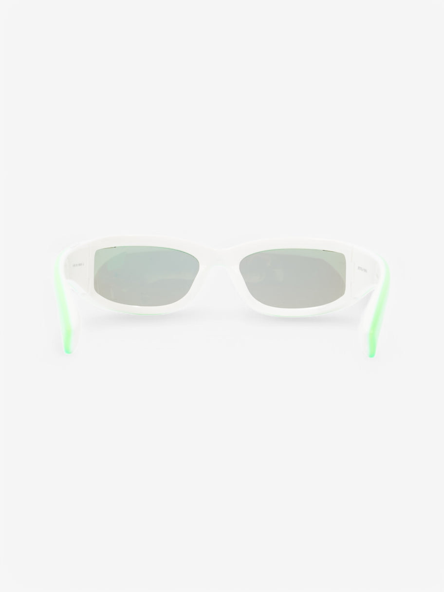 Bottega Veneta Oval Sunglasses Fluorescent Green / White Acetate 130mm Image 3