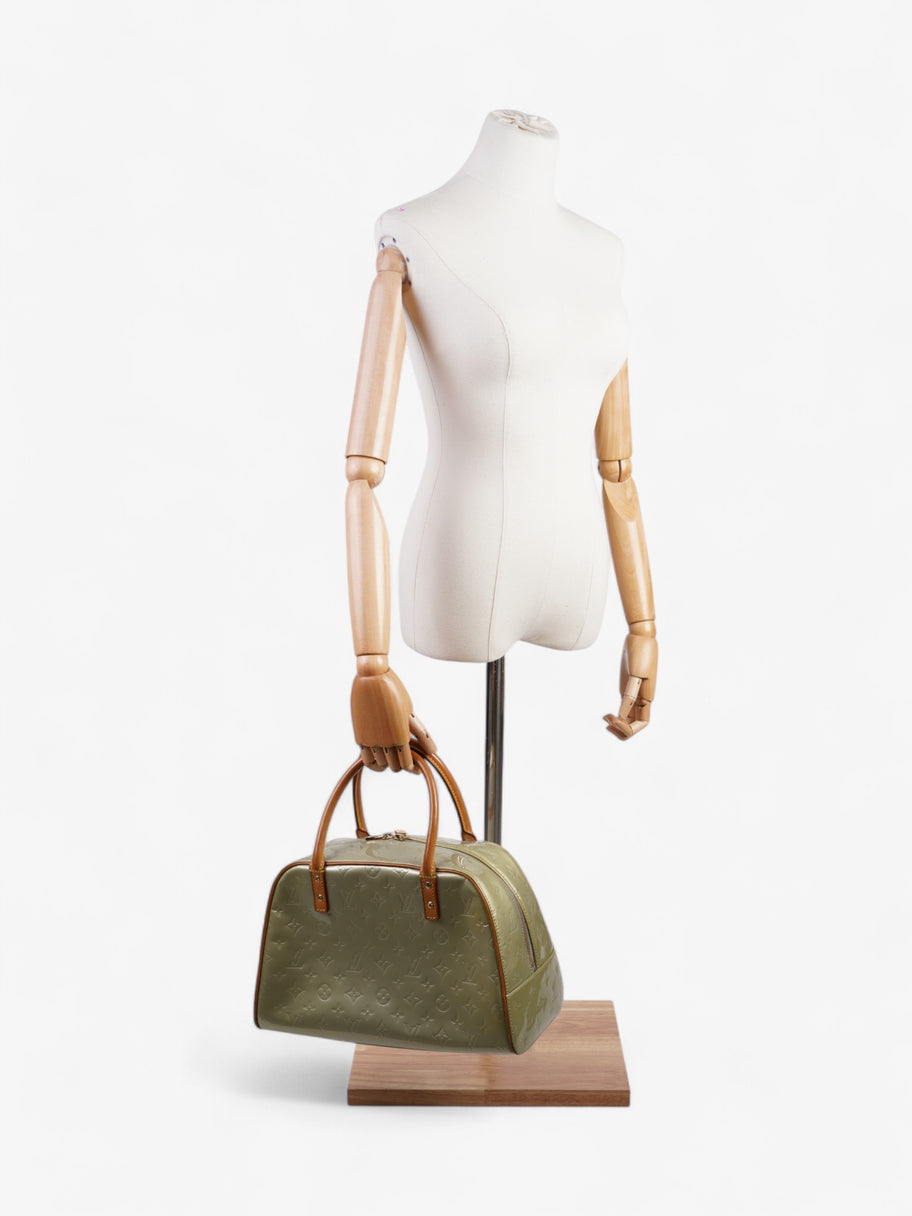 Louis Vuitton Tompkins Square Monogram Vernis / Light Green Vernis Leather Image 2