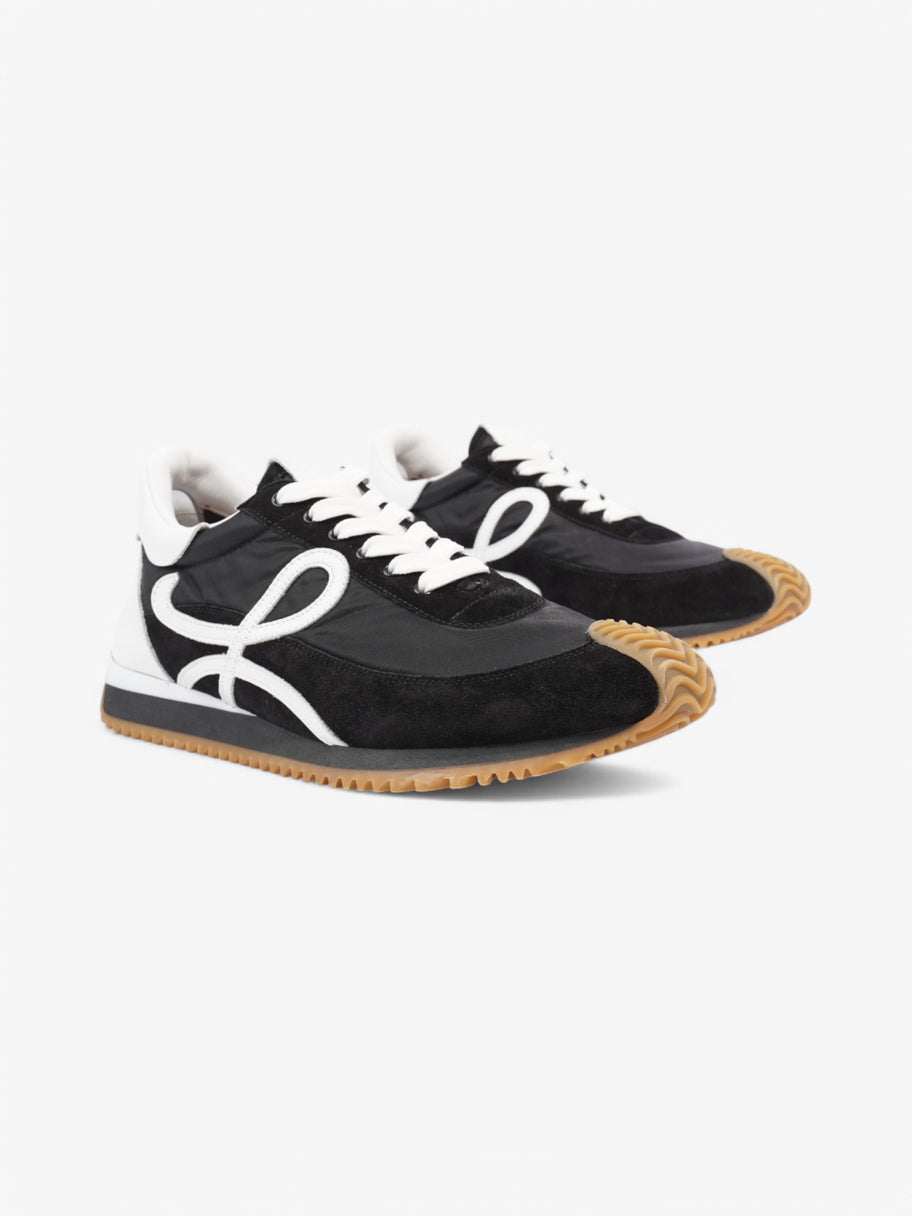 Loewe Flow Runner Black / White Suede EU 41 UK 7 Image 2