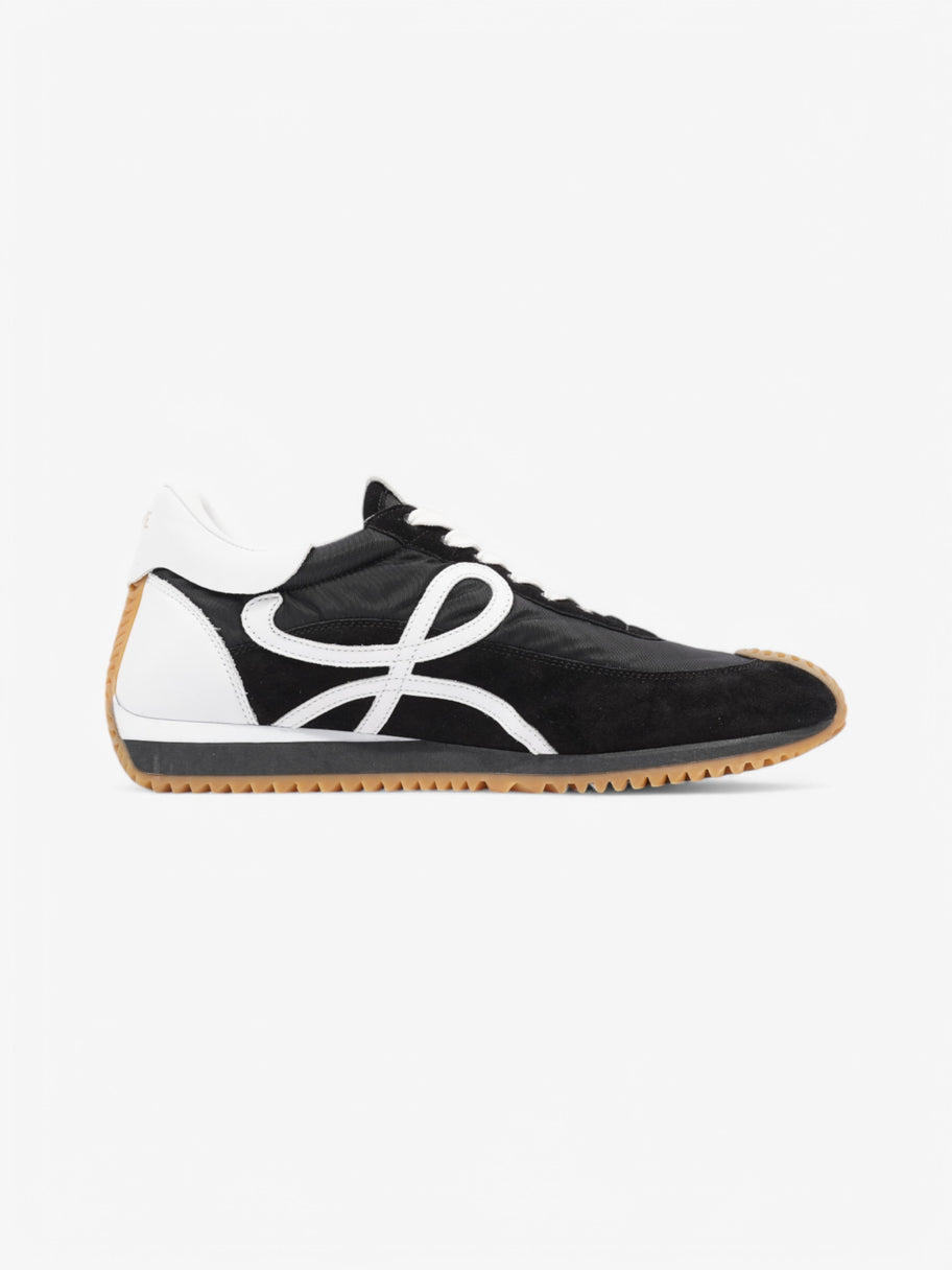 Loewe Flow Runner Black / White Suede EU 41 UK 7 Image 4