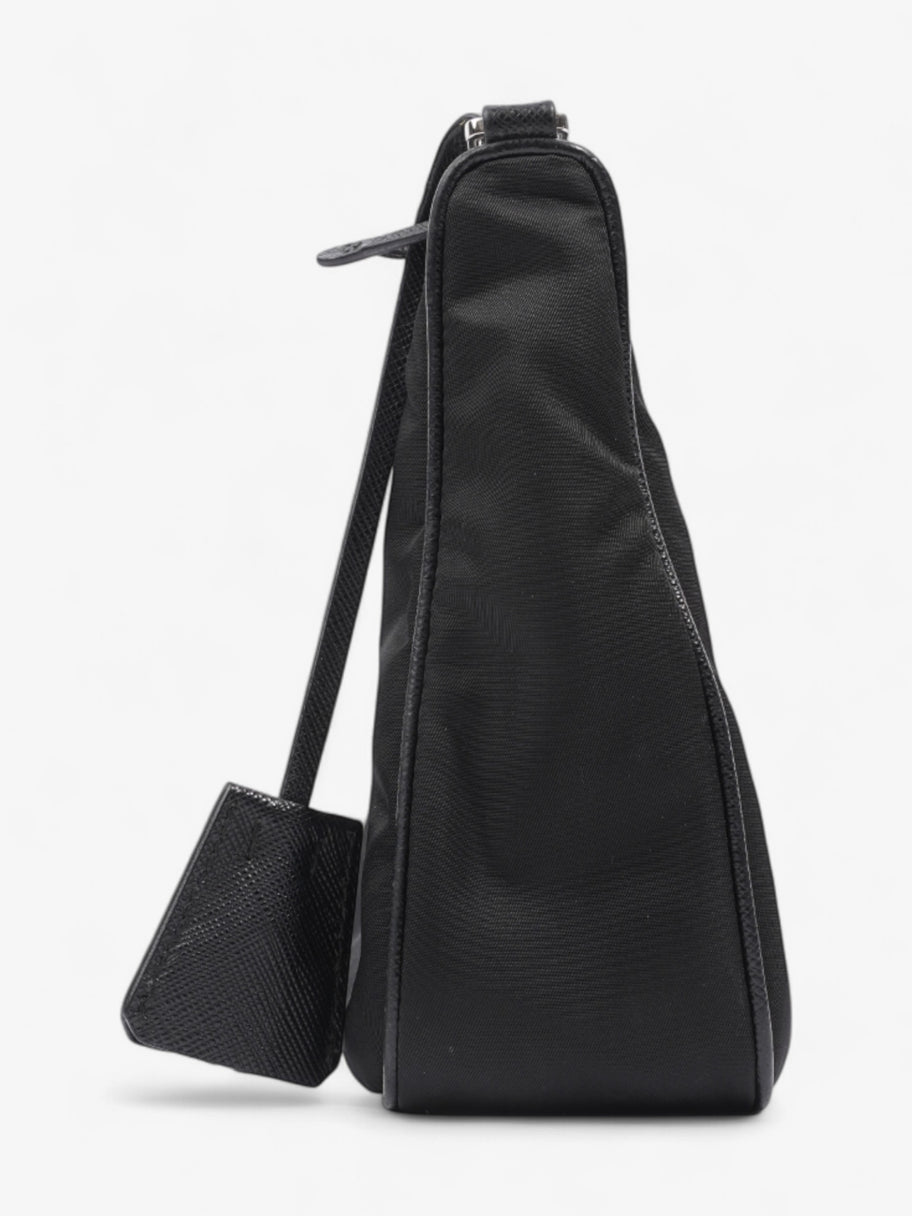 Prada Re-Edition 2005 Black Re Nylon Image 3