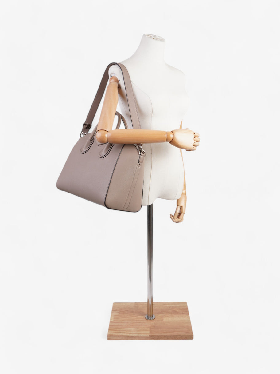 Givenchy Antigona Nude Leather Large Image 2
