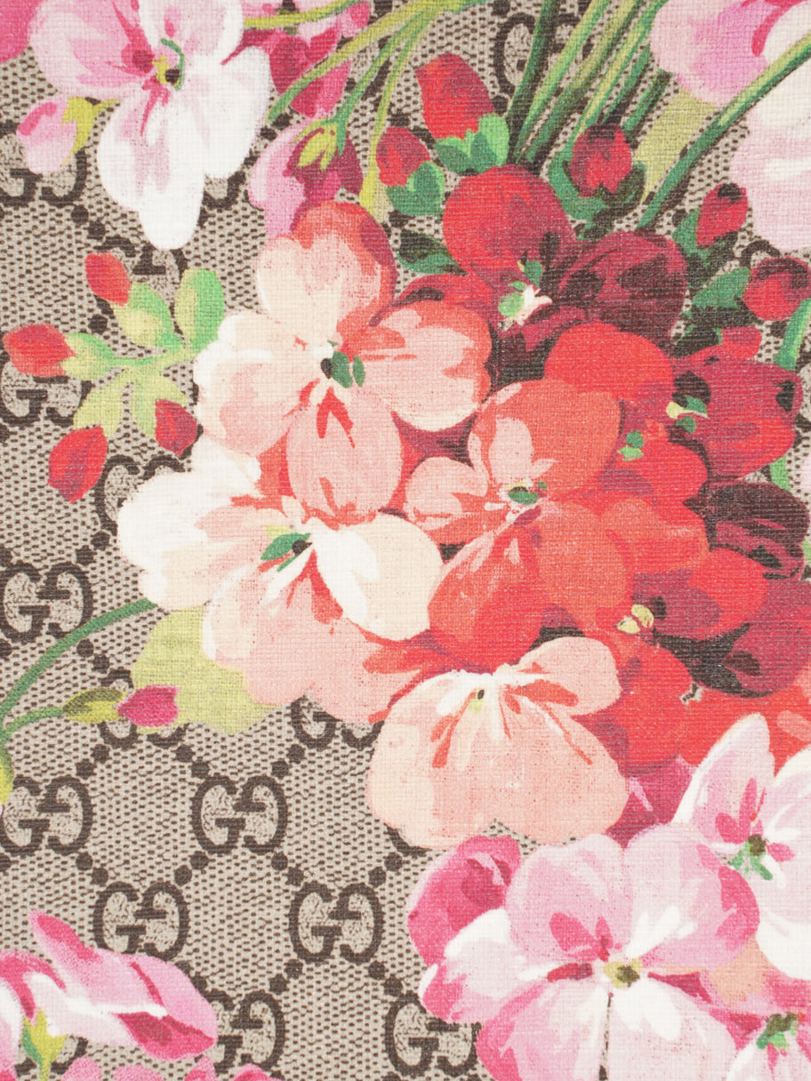 Gucci Toiletry Pouch Supreme / Bloom Coated Canvas Image 7