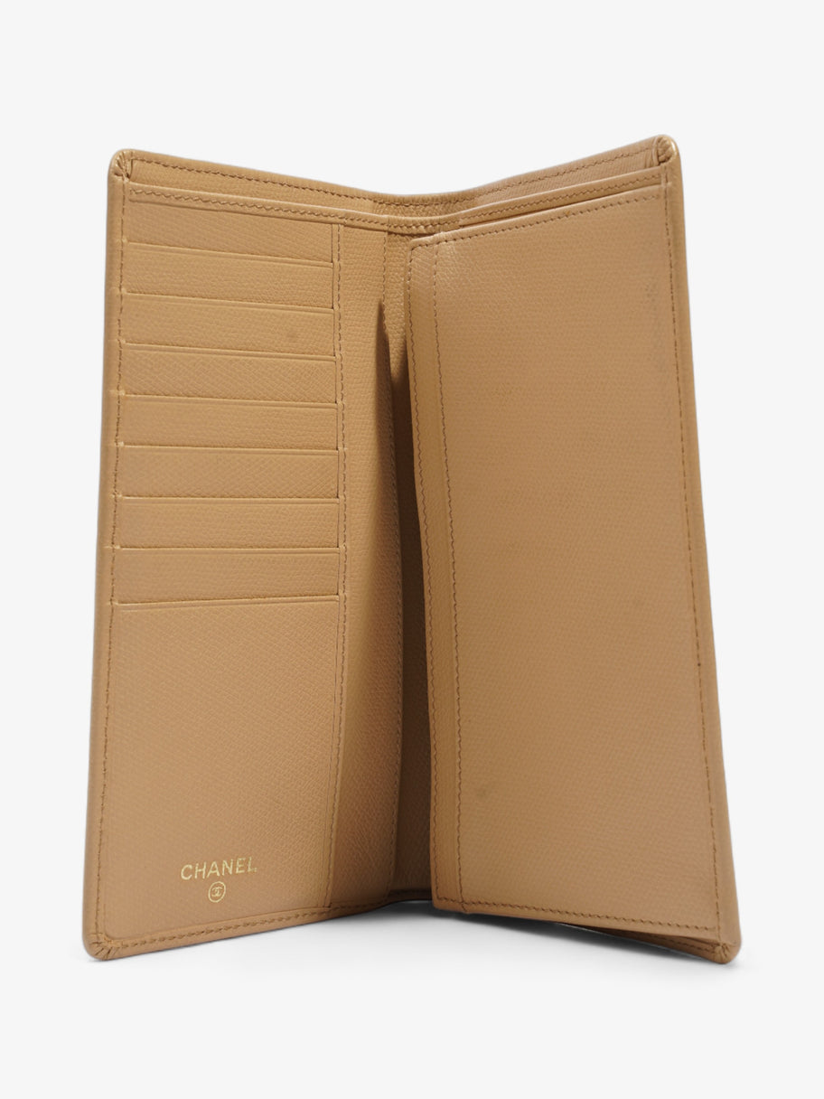 Chanel Button Wallet Beige Leather Image 2
