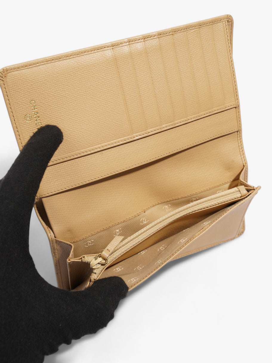 Chanel Button Wallet Beige Leather Image 4