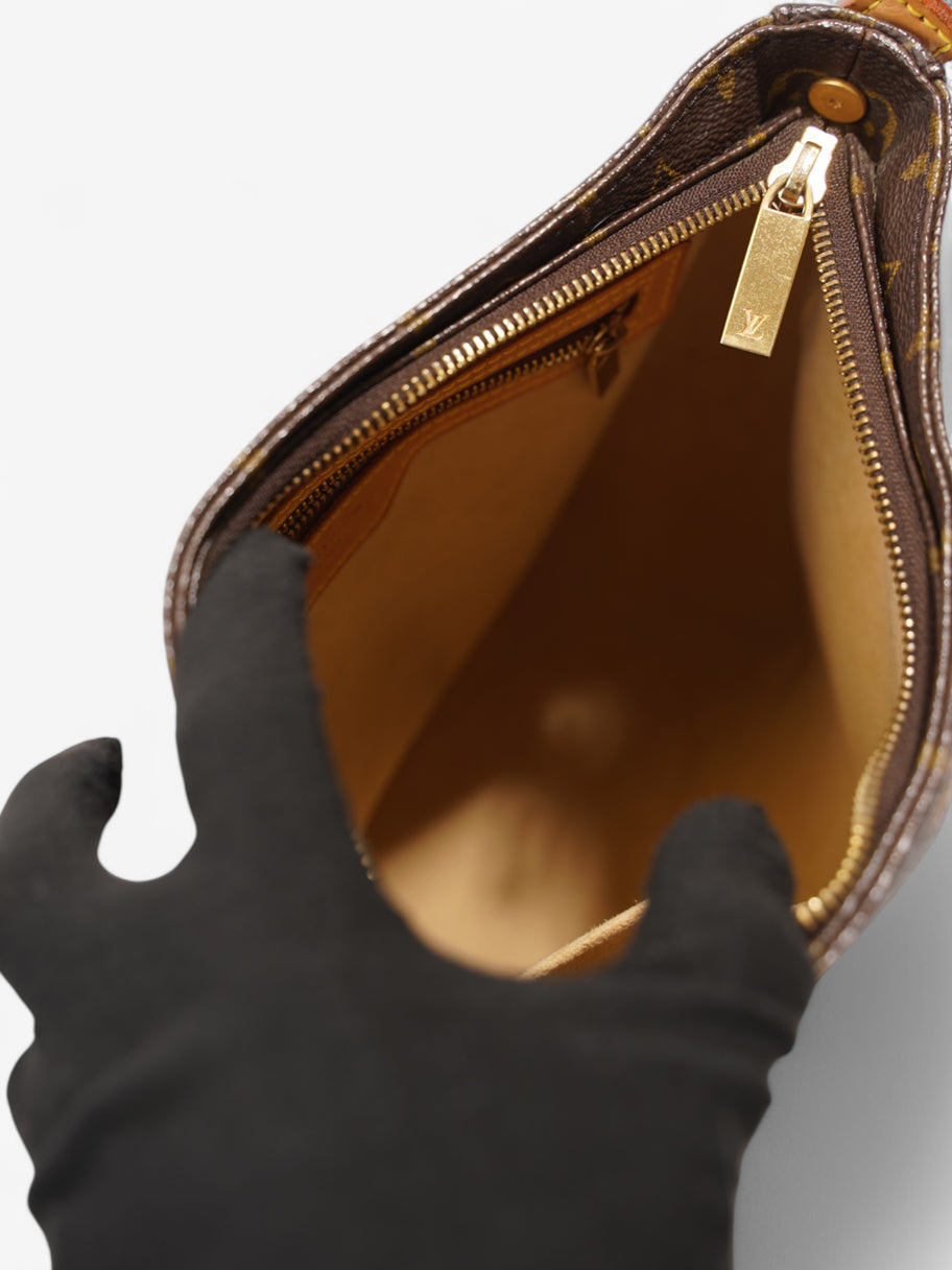 Louis Vuitton Looping Monogram Coated Canvas MM Image 6