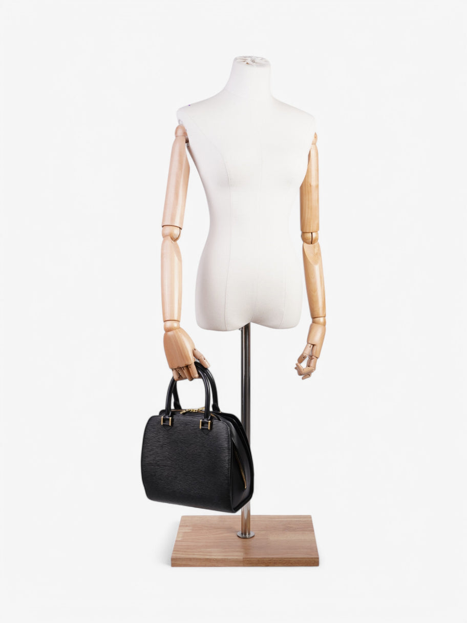 Louis Vuitton Pont Neuf Black Epi Leather Image 2