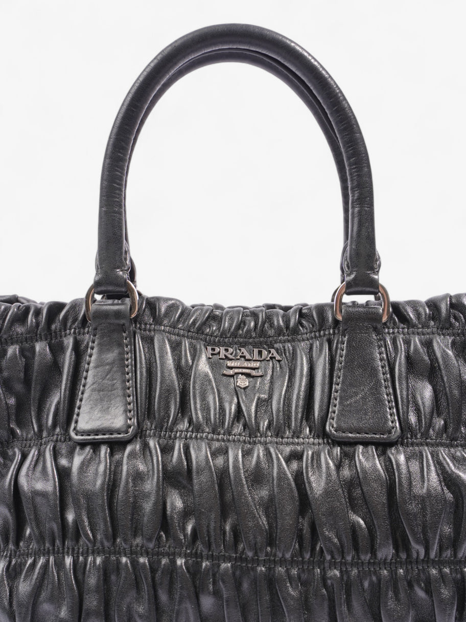 Prada Handbag Black Leather Image 7
