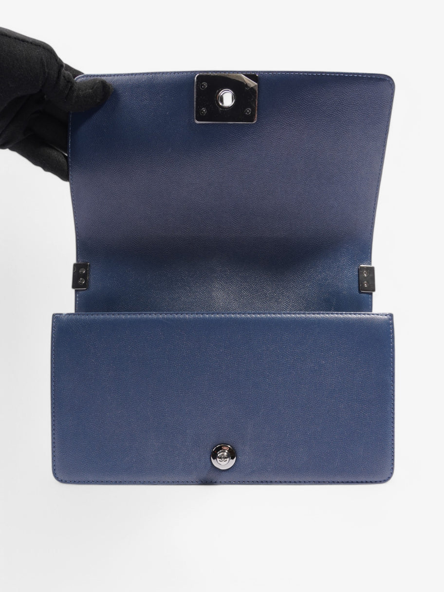 Chanel Boy Bag Blue Calfskin Leather Medium Image 8
