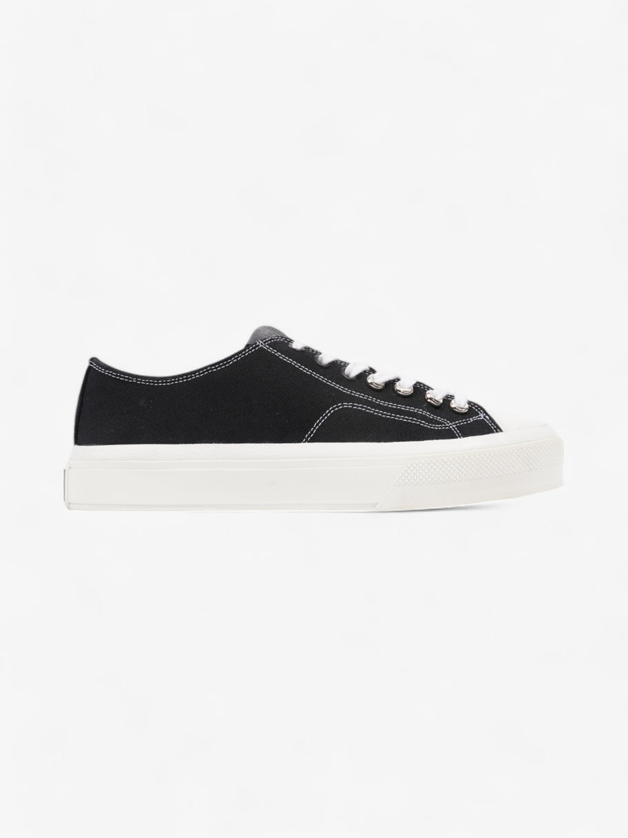 Givenchy City Low-top Sneakers Black / White Canvas EU 39 UK 6 Image 1