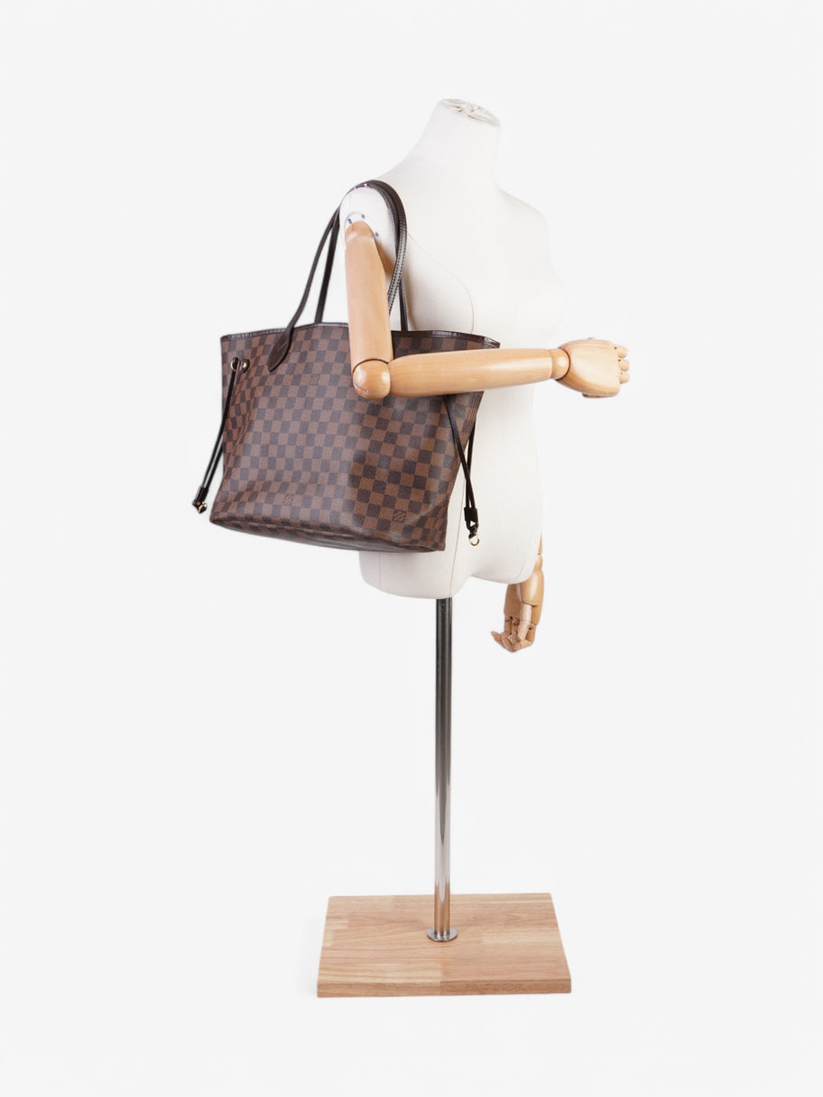 Louis Vuitton Neverfull Monogram Coated Canvas MM Image 2
