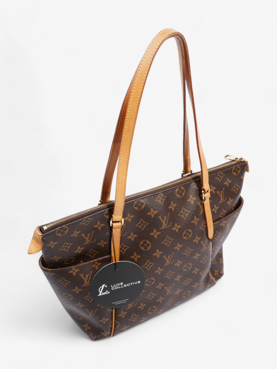 Louis Vuitton Totally Monogram Coated Canvas MM Image 9